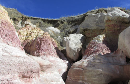 Trail to Lavender Creatures at Paint Mines